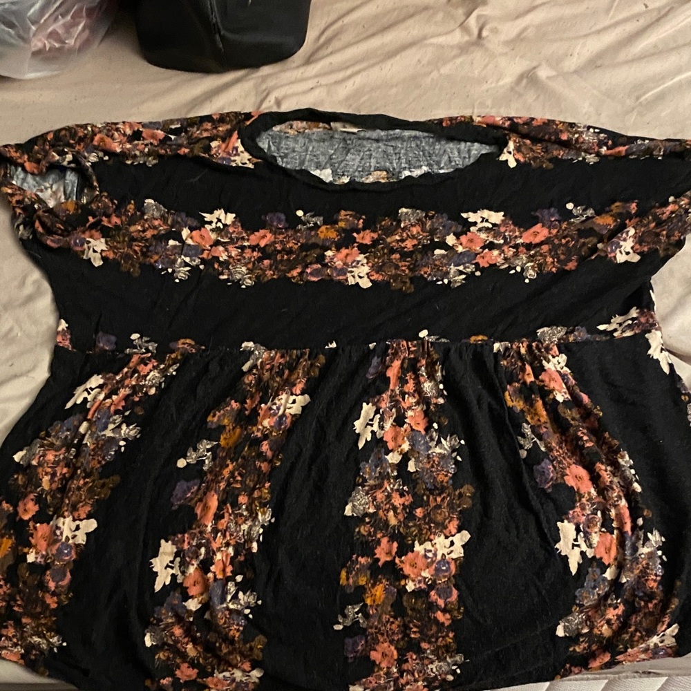 Forever 21 Black Floral Blouse
